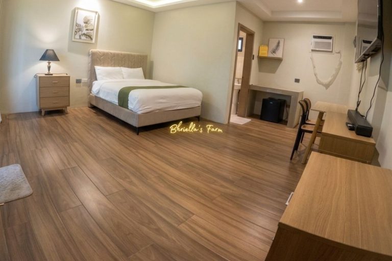Family Room 3